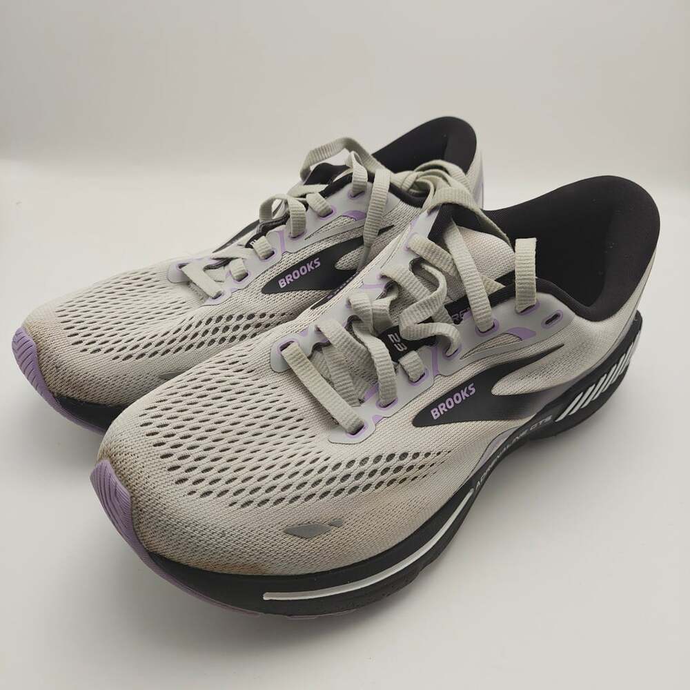 Brooks Adrenaline GTS 23 Womens Size 7.5 Medium B Running Shoes Grey Purple